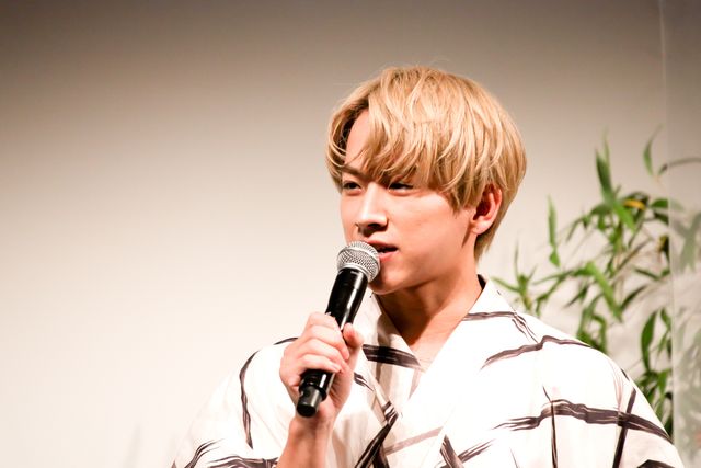 鈴鹿央士、秋田汐梨、佐藤友祐ら浴衣姿で登壇！『星空のむこうの国』七夕直前完成披露試写会（4枚目）