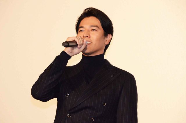 遠藤憲一＆白鳥玉季、49歳差の仲良しコンビ！『アウト＆アウト』初日舞台挨拶（8枚目）