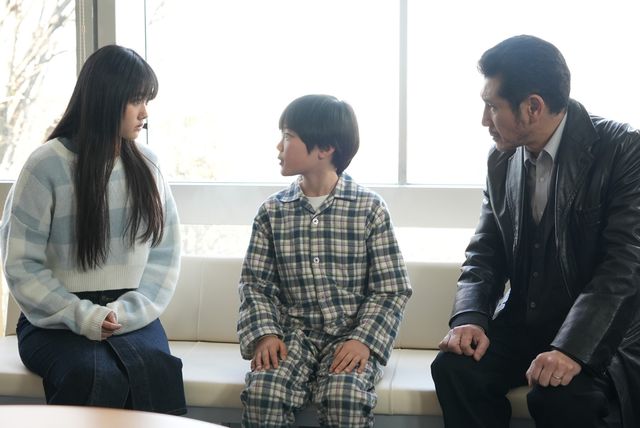 菱田（桜井ユキ）とコーチ（柿澤勇人）の関係とは…？「真犯人フラグ」第17話場面カット（3枚目）