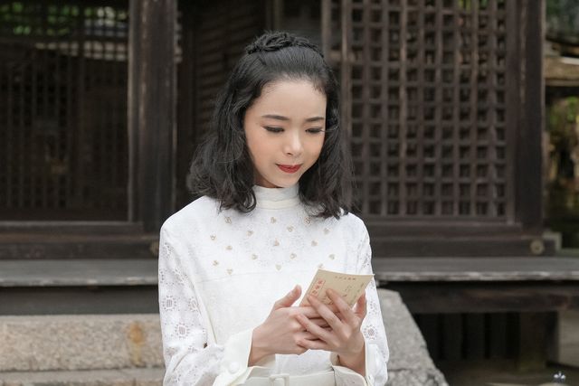 六郎の手紙を…「ブギウギ」第66回の場面写真：フォトギャラリー