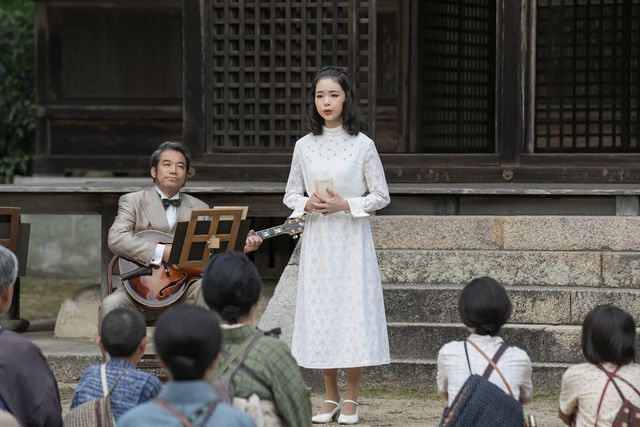 六郎の手紙を…「ブギウギ」第66回の場面写真（2枚目）