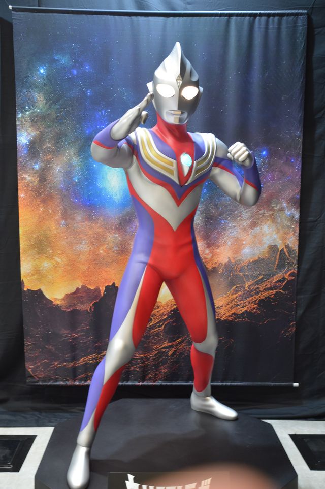 ウルトラマンティガ＆ダイナvsキリエロイドほかジオラマ多数！「ウルサマ2026」メディア内覧会（13枚目）