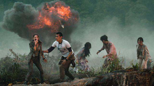 火山テーマパークが地獄と化す…『ボルケーノ・パーク』場面写真（4枚目）
