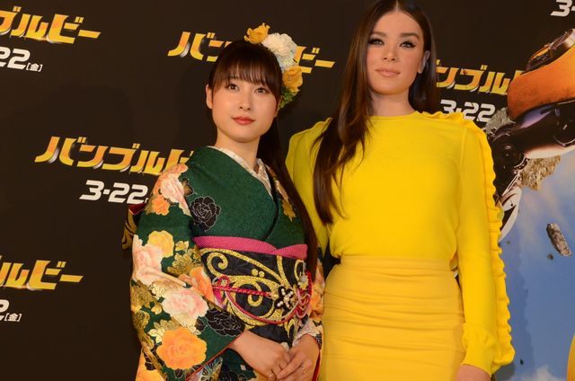 土屋太鳳、華やかな和服で登場！『バンブルビー』ジャパンプレミア（18枚目）