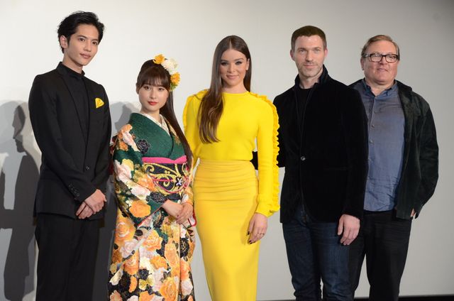 土屋太鳳、華やかな和服で登場！『バンブルビー』ジャパンプレミア（36枚目）