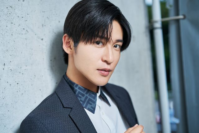 Snow Man目黒蓮、圧倒的美！撮りおろし＜インタビューカット3枚＞（2枚目）