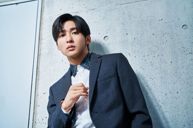 Snow Man目黒蓮、圧倒的美！撮りおろし＜インタビューカット3枚＞（3枚目）