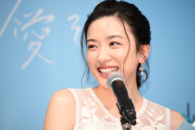 永野芽郁、キュートなドレス姿で登場！「フリープラス」新イメージキャラクター＆新CM発表会（7枚目）