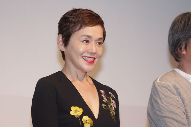 大竹しのぶ＆トヨエツ、美魔女たちとご対面！『後妻業の女』イベントギャラリー（2枚目）