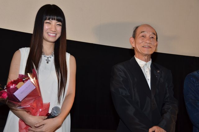 笹野高史、41歳差の濡れ場も！フォトギャラリー（6枚目）