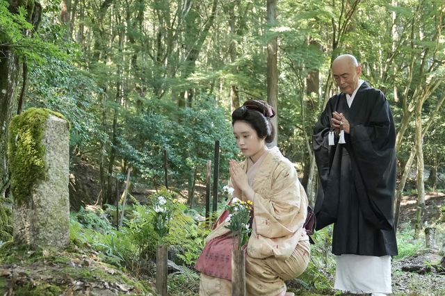 錦織（吉沢亮）に教えられ…朝ドラ「ばけばけ」第60回の場面写真（2枚目）