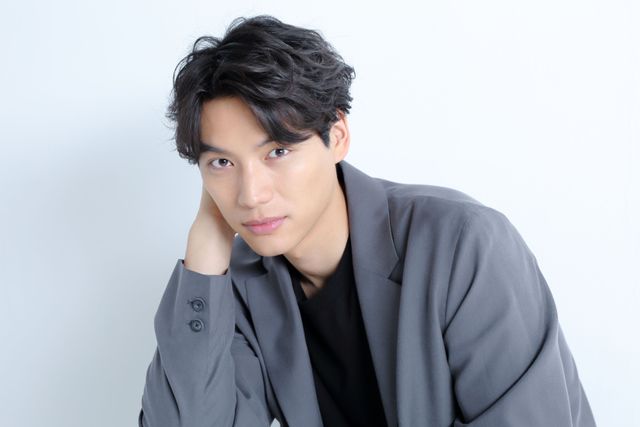 福士蒼汰の魅力凝縮!「THE HEAD」Season2インタビュー撮り下ろしカット:フォトギャラリー