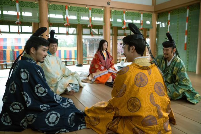公任、斉信ら「源氏物語」空蝉を朗読　「光る君へ」第34回場面写真（8枚目）
