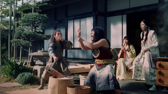 au三太郎シリーズ新CM「やってみよう」編フォトギャラリー（11枚目）