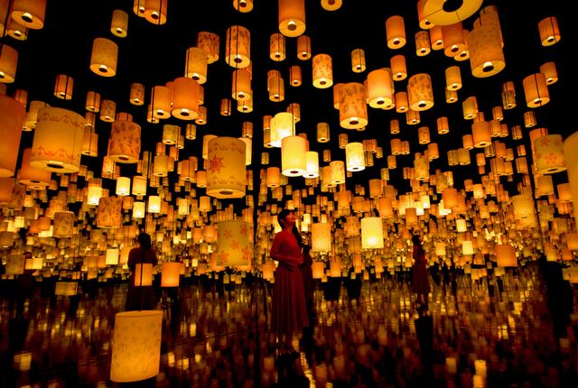 気分はラプンツェル！美しすぎるランタンシーンを表現した展示の様子（4枚目）