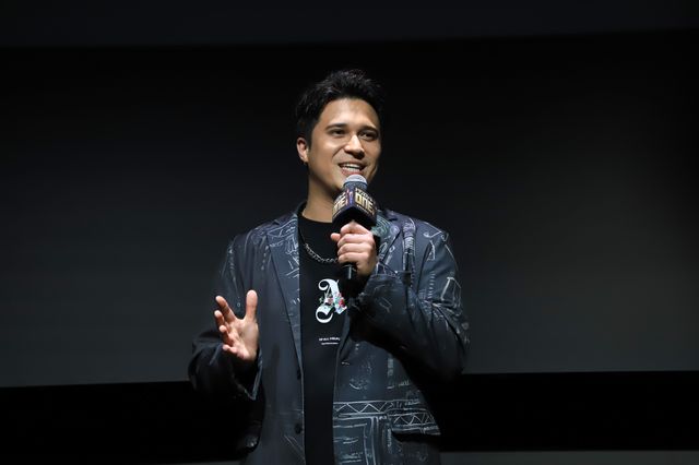 『トランスフォーマー／ONE』吹替声優も大興奮！オプティマス＆メガトロンら2m超えスタチューお披露目（7枚目）