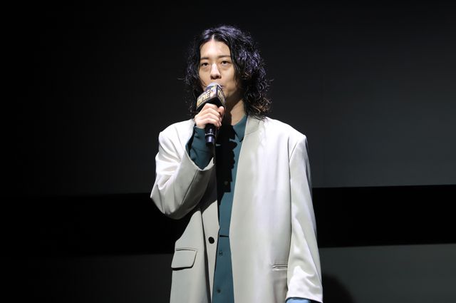 『トランスフォーマー／ONE』吹替声優も大興奮！オプティマス＆メガトロンら2m超えスタチューお披露目（9枚目）