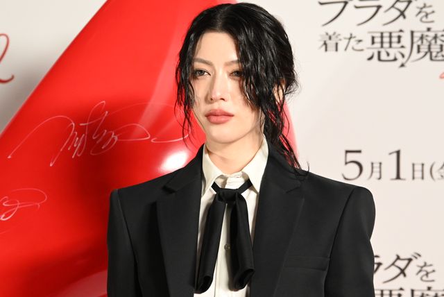 三吉彩花、美腹筋チラリ『プラダを着た悪魔2』ジャパンプレミア（7枚目）