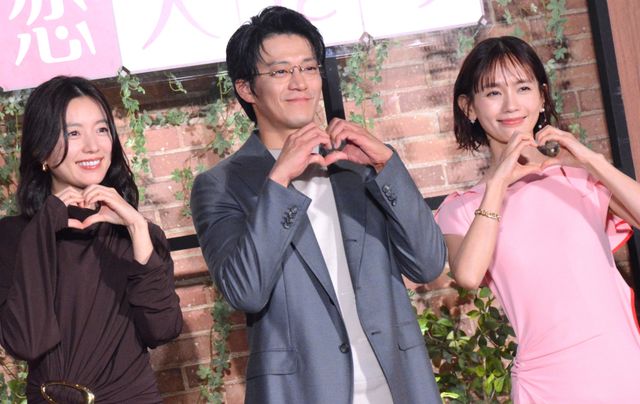 小栗旬、ハート連発！ハン・ヒョジュ、中村ゆりと「匿名の恋人たち」ファンミ：フォトギャラリー