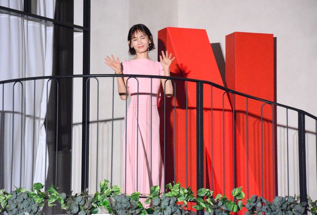 小栗旬、ハート連発！ハン・ヒョジュ、中村ゆりと「匿名の恋人たち」ファンミ（3枚目）