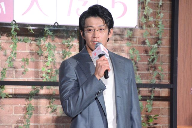 小栗旬、ハート連発！ハン・ヒョジュ、中村ゆりと「匿名の恋人たち」ファンミ（6枚目）