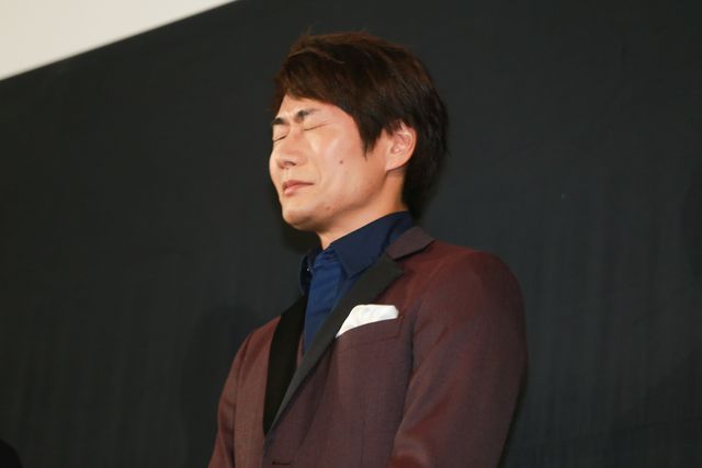 市川由衣と結婚したばかりの戸次重幸、会場からの祝福の大合唱に笑顔！　画像ギャラリー（4枚目）