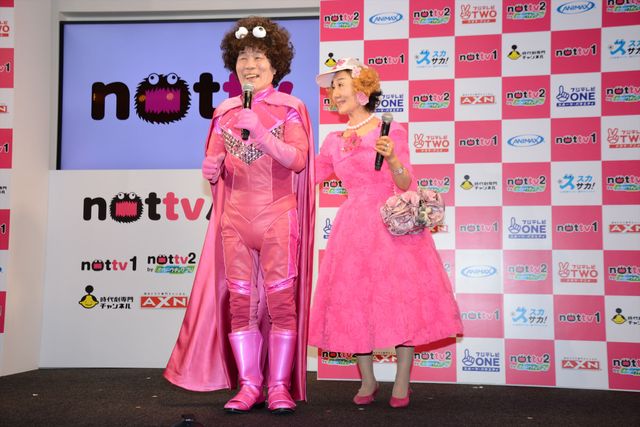 セクシーダイナマイトな叶姉妹！「NOTTVサービス発表会2015」フォトギャラリー（4枚目）