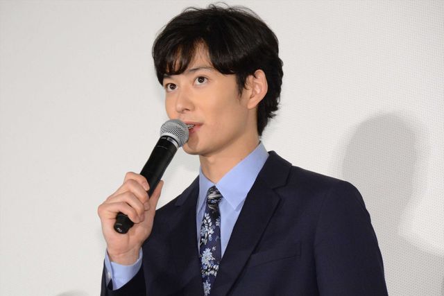 栗山千明が胸元ざっくりドレスで登場！『秘密 THE TOP SECRET』フォトギャラリー（4枚目）