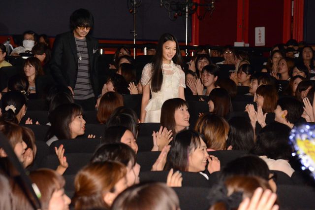 栗山千明が胸元ざっくりドレスで登場！『秘密 THE TOP SECRET』フォトギャラリー（16枚目）