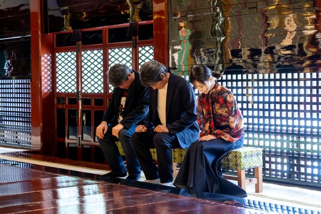 『踊る』織田裕二＆趣里＆本広克行監督が直筆絵馬を披露！『踊る大捜査線 N.E.W.』福岡キャンペーン（3枚目）