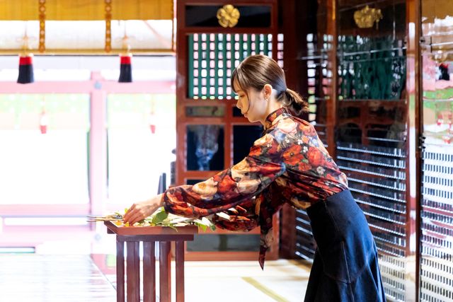 『踊る』織田裕二＆趣里＆本広克行監督が直筆絵馬を披露！『踊る大捜査線 N.E.W.』福岡キャンペーン（12枚目）