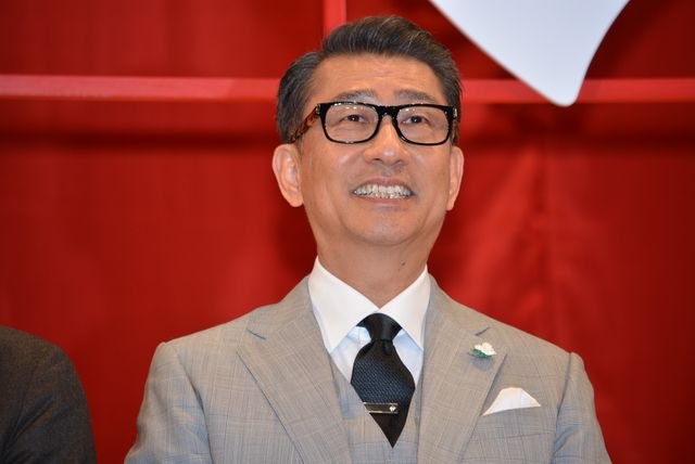 中井貴一、坂田師匠の「結婚したい」を全面バックアップ!?　画像ギャラリー（8枚目）