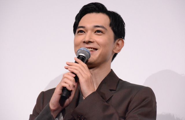 井口理（King Gnu）＆原摩利彦、映画『国宝』舞台あいさつにサプライズ登壇！（6枚目）