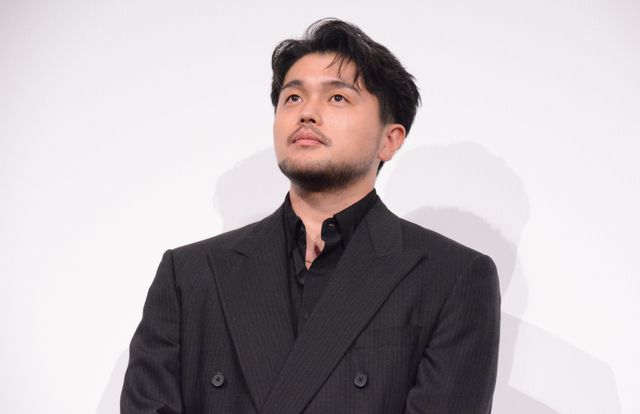 井口理（King Gnu）＆原摩利彦、映画『国宝』舞台あいさつにサプライズ登壇！（10枚目）