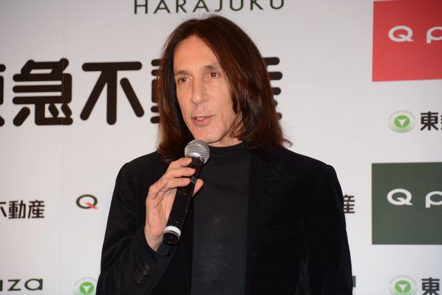 ジョニデ『シザーハンズ』のモデルが日本で華麗なシザーさばき披露！フォトギャラリー（8枚目）