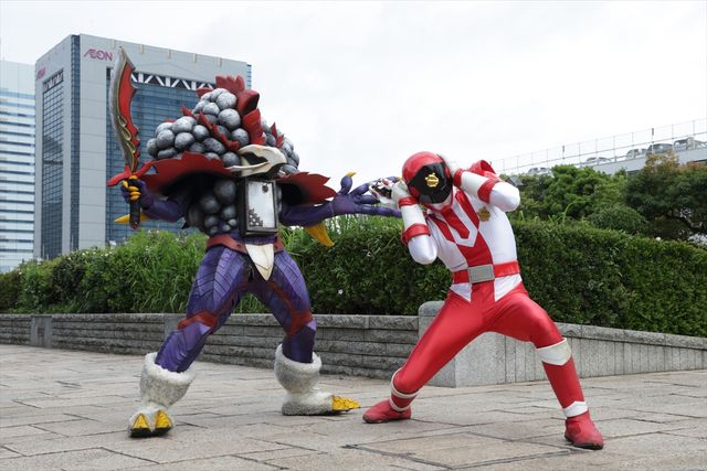 「警察戦隊パトレンジャーFeat．快盗戦隊ルパンレンジャー　もう一人のパトレン2号」より：フォトギャラリー