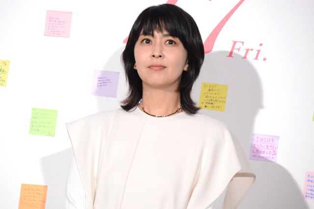 松たか子＆松村北斗＆塚原あゆ子監督、モノトーンの装いで登壇『ファーストキス 1ST KISS』公開直前イベント（5枚目）