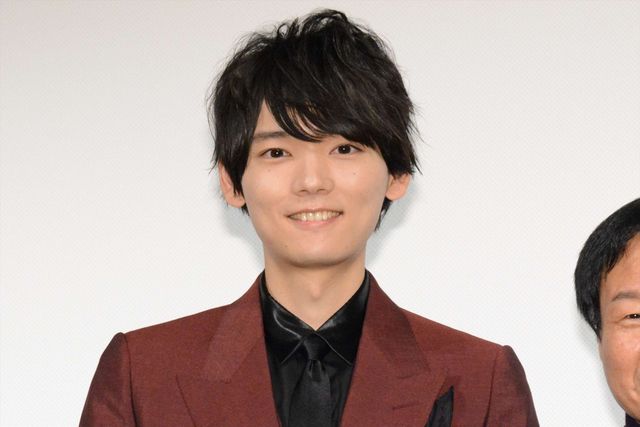 古川雄輝、初の口ひげ体験を告白（2枚目）