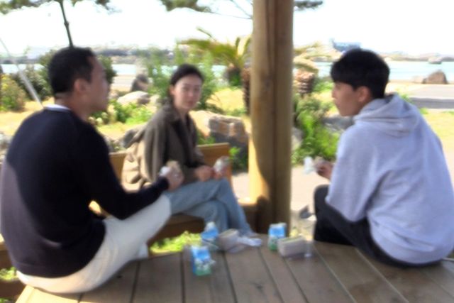 映写ミスではありません…全編ピンボケ『水の中で』フォトギャラリー（5枚目）