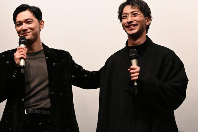 大河完走の横浜流星、メガネ＆無精ひげ姿でイメチェン！『国宝』吉沢亮＆李相日監督と舞台あいさつ登壇（5枚目）