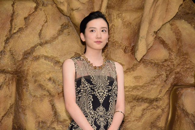 キスマイ玉森＆永野芽郁、1億円ピラミッドに驚愕ッ！『キング・オブ・エジプト』イベントフォトギャラリー（15枚目）