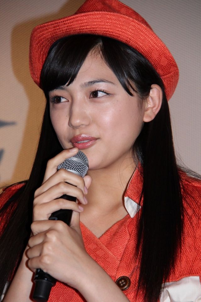 ドラマ苦戦中の川口春奈、ファンの温かさに涙！『マダム・マーマレードの異常な謎 【解答編】』初日舞台あいさつ（4枚目）