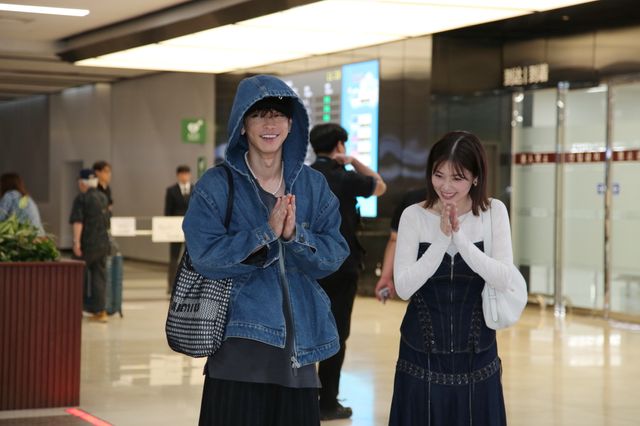 小芝風花＆佐藤健、韓国・金浦空港に到着！（10枚目）