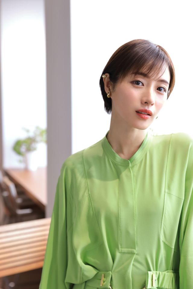 透明感あふれる石原さとみインタビュー撮りおろし＜7枚＞（4枚目）