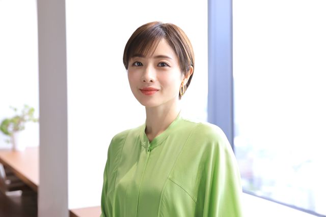 透明感あふれる石原さとみインタビュー撮りおろし＜7枚＞（5枚目）