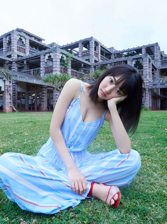 【7枚】スタイル抜群！武田玲奈フォトブック「タビレナtrip3」（4枚目）