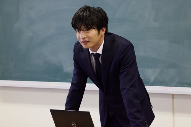 田中圭主演、衝撃の学園ドラマ「先生を消す方程式。」場面写真（3枚目）