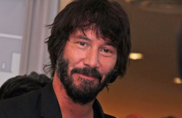 キアヌ・リーヴス、ヒゲ面で来日！フォトギャラリー（2枚目）