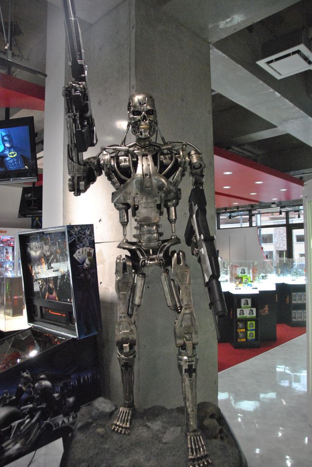 まるでフィギュアの美術館！ホットトイズの東京フラッグシップショップ「トイサピエンス」（13枚目）