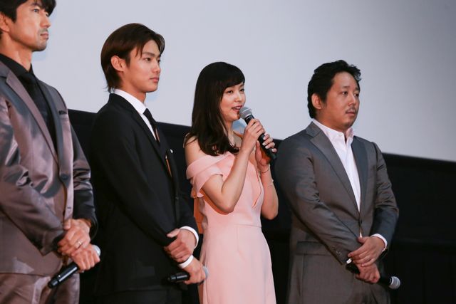 藤原竜也、夏帆、野村周平ら出席！『22年目の告白－私が殺人犯です－』初日舞台あいさつフォトギャラリー（5枚目）